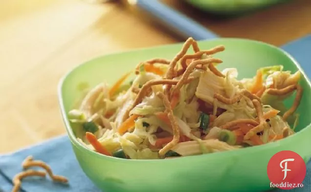 Salată Asiatică De Varză De Pui