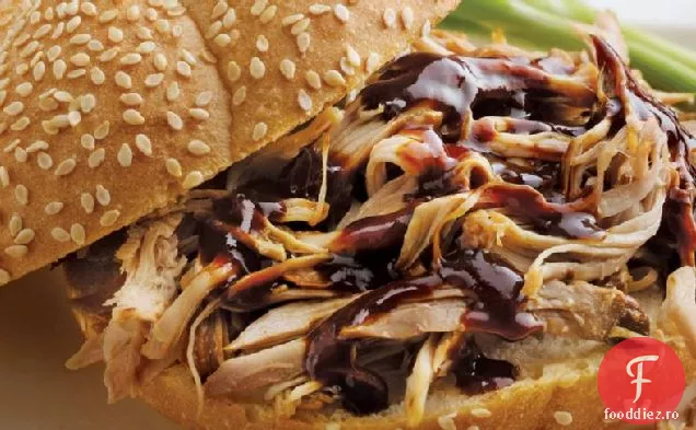Sandwich-Uri De Curcan Teriyaki Cu Aragaz Lent