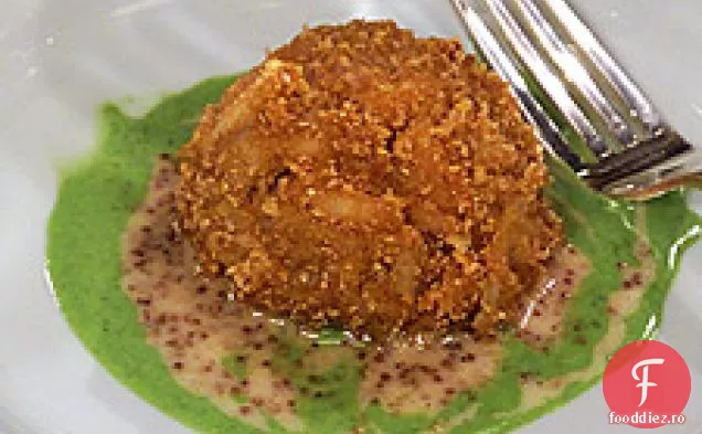 Prăjituri De Crab Cu Muștar Granulat Și Sosuri De Scallion