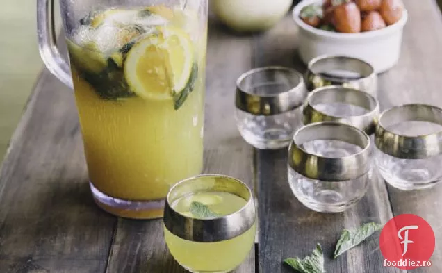 Limonadă Cu Țepi De Bourbon