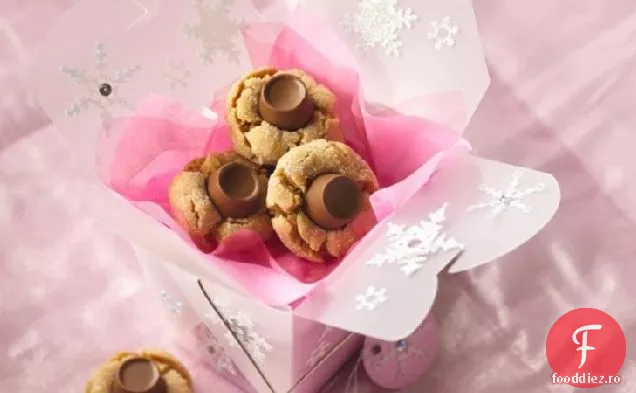 Bomboane-Topped Unt De Arahide Cookie-Uri