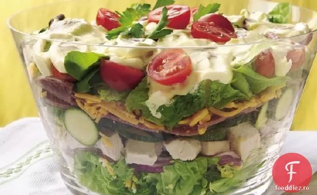 Salată De Pui Stratificată