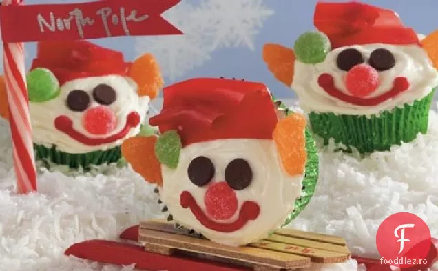 Cupcakes Elf Din Catifea Roșie