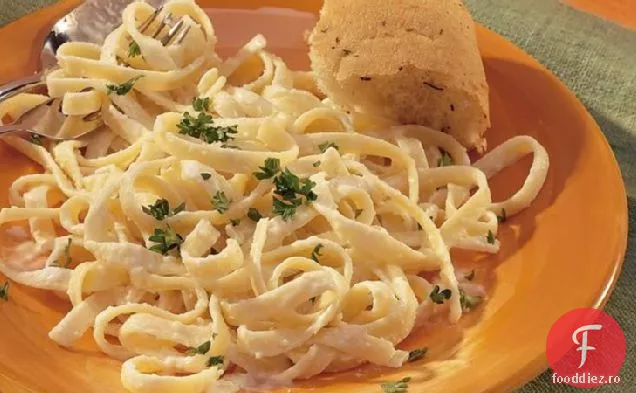 Fettuccine Alfredo
