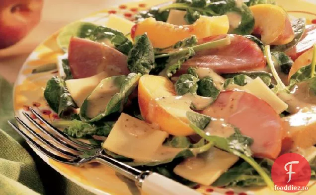 Salată Canadiană de slănină și Gouda