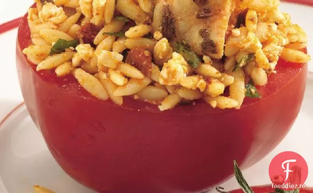 Paste cu Pesto de roșii, Feta și pui