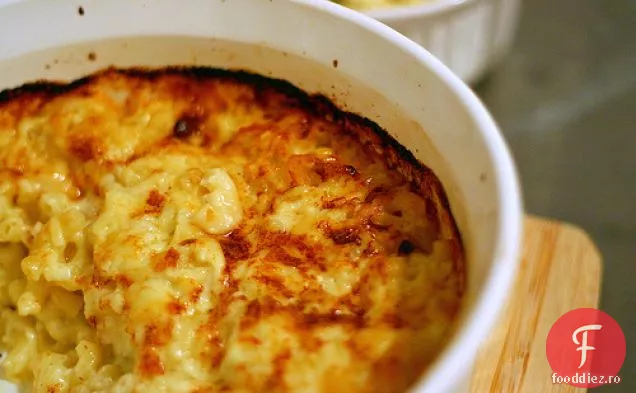 Cel mai simplu Mac-și-brânză la cuptor