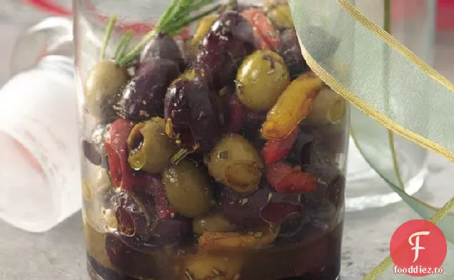Citrice-măsline marinate cu ardei prăjiți