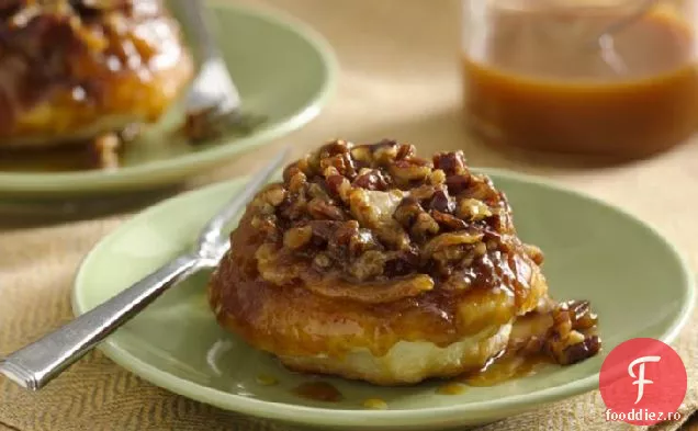 Rulouri de mere caramel Gooey pentru doi