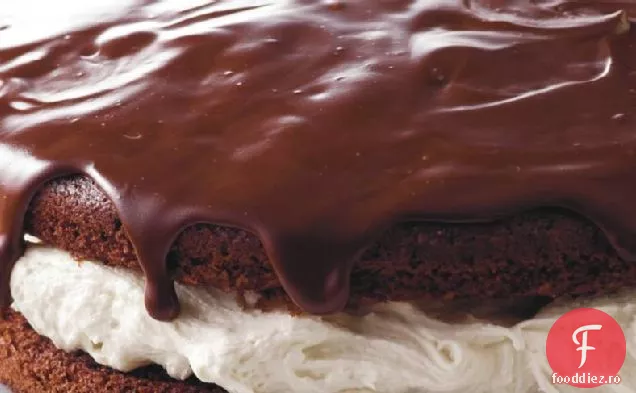 Gigant Ganache-Topped Plăcintă Whoopie
