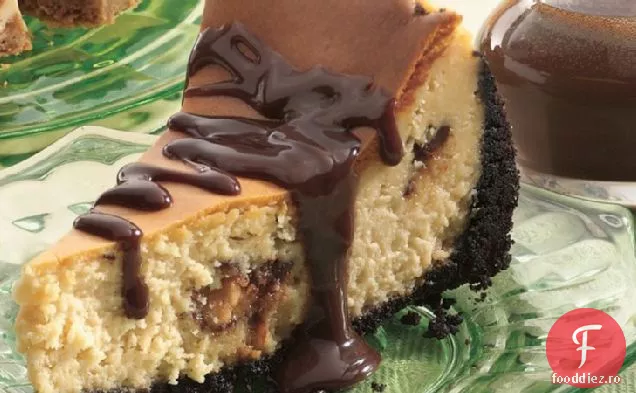 Snickers Triplu Cheesecake Cu Ciocolată