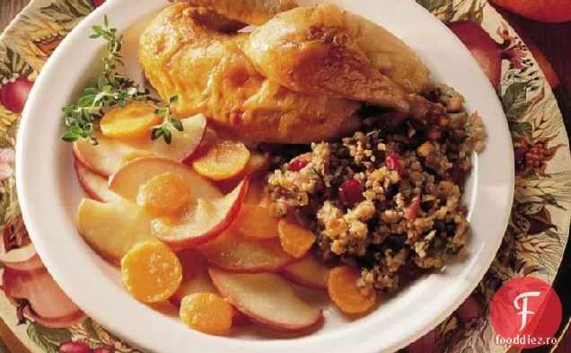 Cornish găină cu Bulgur-Bacon umplutura