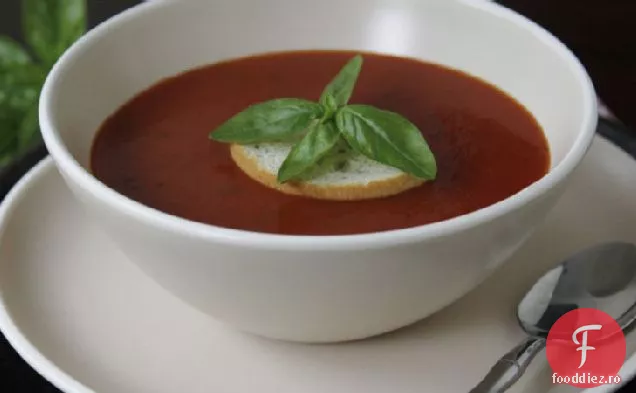 Supă De Busuioc De Roșii Îmbrăcată