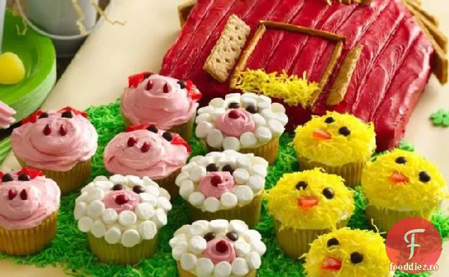 Tort de hambar cu Cupcakes pentru animale de fermă