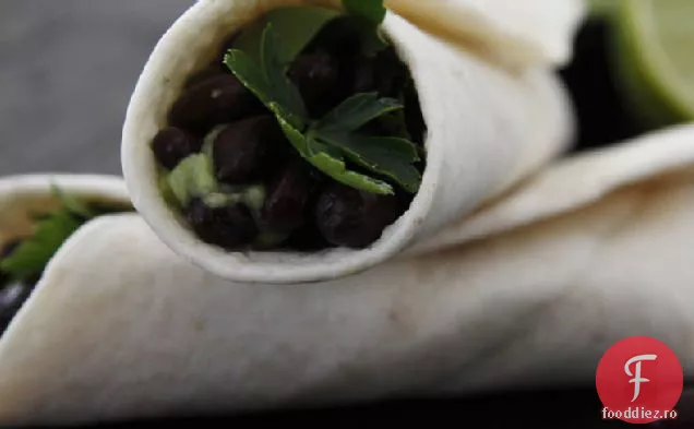 Fasole Neagră Slabă-Împachetări Cu Avocado