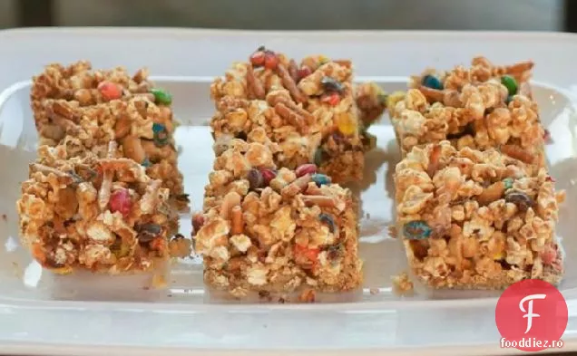 Popcorn și bomboane Cookie Baruri