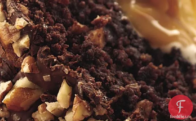 Tort Brownie Cu Caramel-Pecan