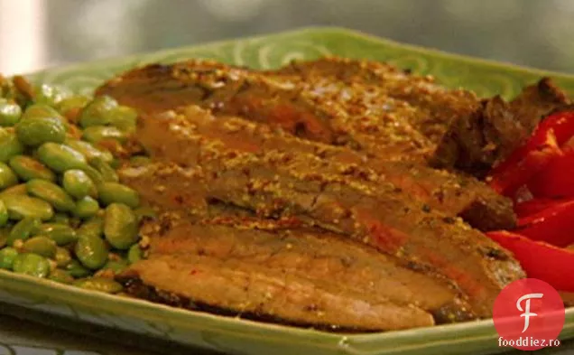 Friptură de flanc cu Edamame sotat și pansament Wasabi-muștar