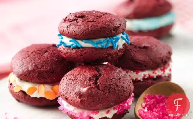 Catifea Roșie Whoopie Plăcintă Poppers