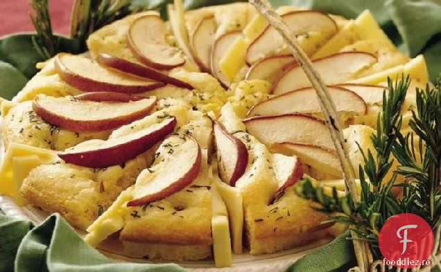 Focaccia de pere și rozmarin cu brânză Fontina