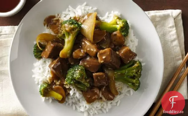 Carne de vită și Broccoli ușor de gătit lent
