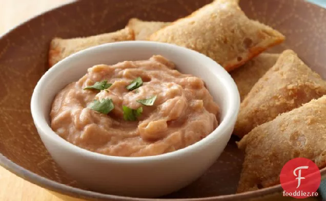 Salsa-Bean Dip pentru rulouri de Pizza