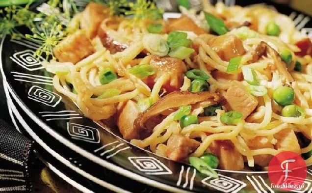 Curcan Afumat Lo Mein