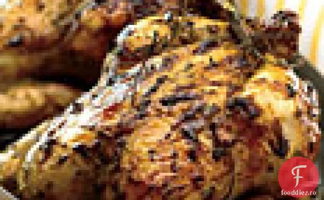 Pui prăjit cu muștar, cu salată caldă de frișcă și șuncă