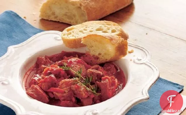 Caserola franceză de porc și fasole cu aragaz lent