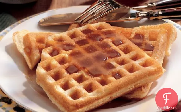 Vafe portocalii cu sirop de arțar-portocaliu