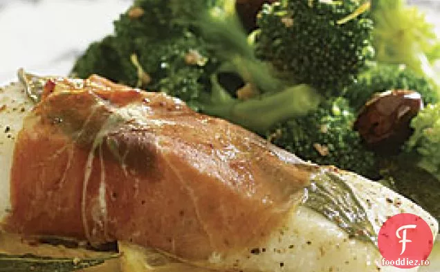 Halibut învelit cu Prosciutto cu sos de unt de salvie