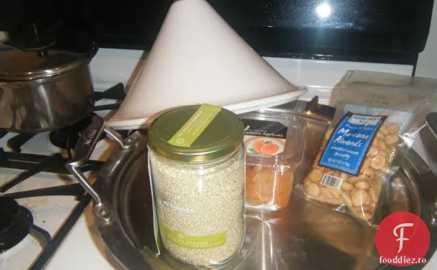Tagine De Pui Cu Muștar Zombie Mare Cu Cuscus