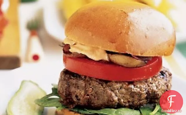Burgeri umpluți cu brânză