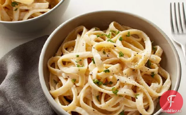 Fettuccine Alfredo