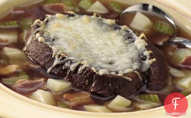 Supă de cartofi cu Gratin de Pumpernickel