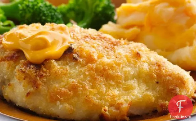 Pui Prăjit Cu Cartofi Prăjiți La Cuptor