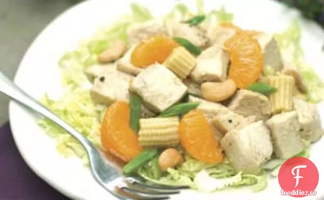 Salată Asiatică De Pui