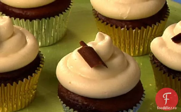 Cupcakes Din Catifea De Ciocolată