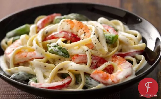 Creveți Fettuccine Primavera