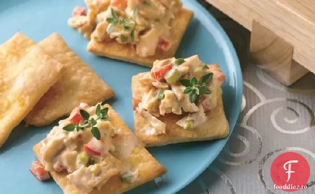 Aperitive De Salată De Pui Thailandez