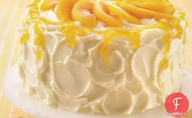 Tort cu strat de piersici și cremă