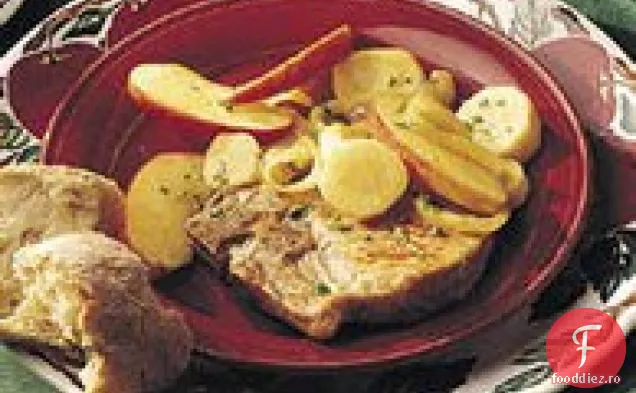 Carne de porc cu mere și păstârnac