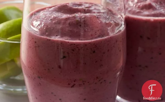 Smoothie - Uri Cu Fructe De Mere