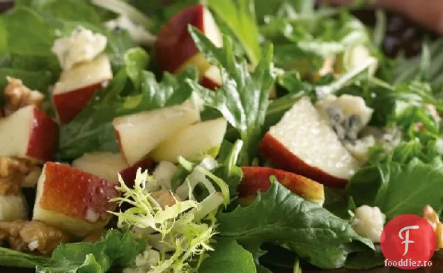 Salată de mere-Gorgonzola cu vinetă de vin roșu