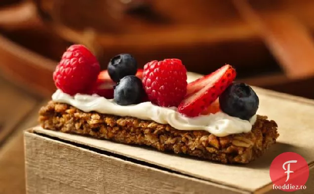 Boabe și batoane de granola cremă