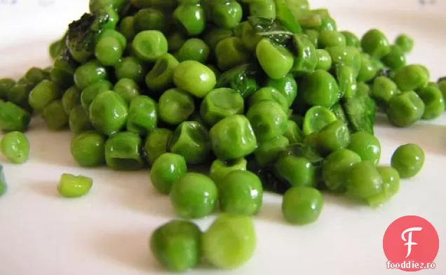 Cina In Seara Asta: Mazăre Cu Menta