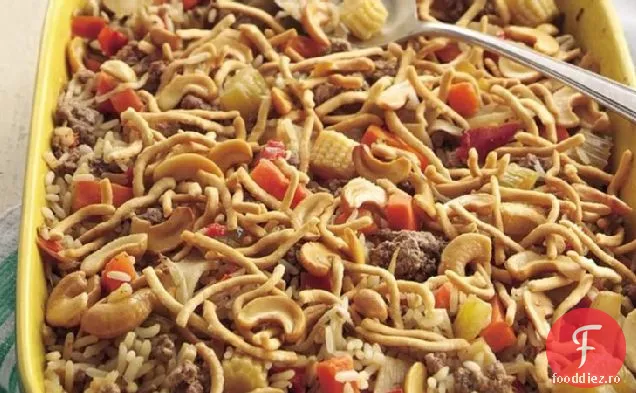 Ușor Chow Mein Caserola