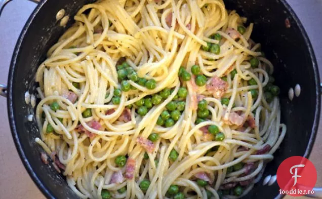 Spaghete Carbonara Cu Mazăre