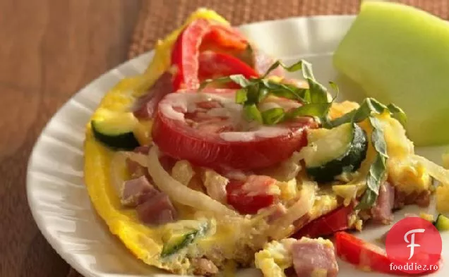 Frittata cu șuncă, legume și brânză