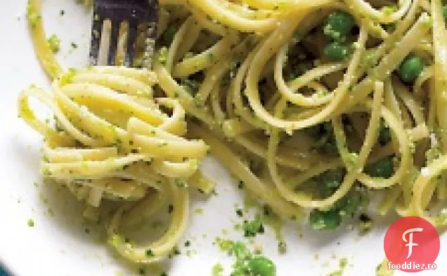 Pesto De Mazăre Și Pătrunjel Cu Linguină